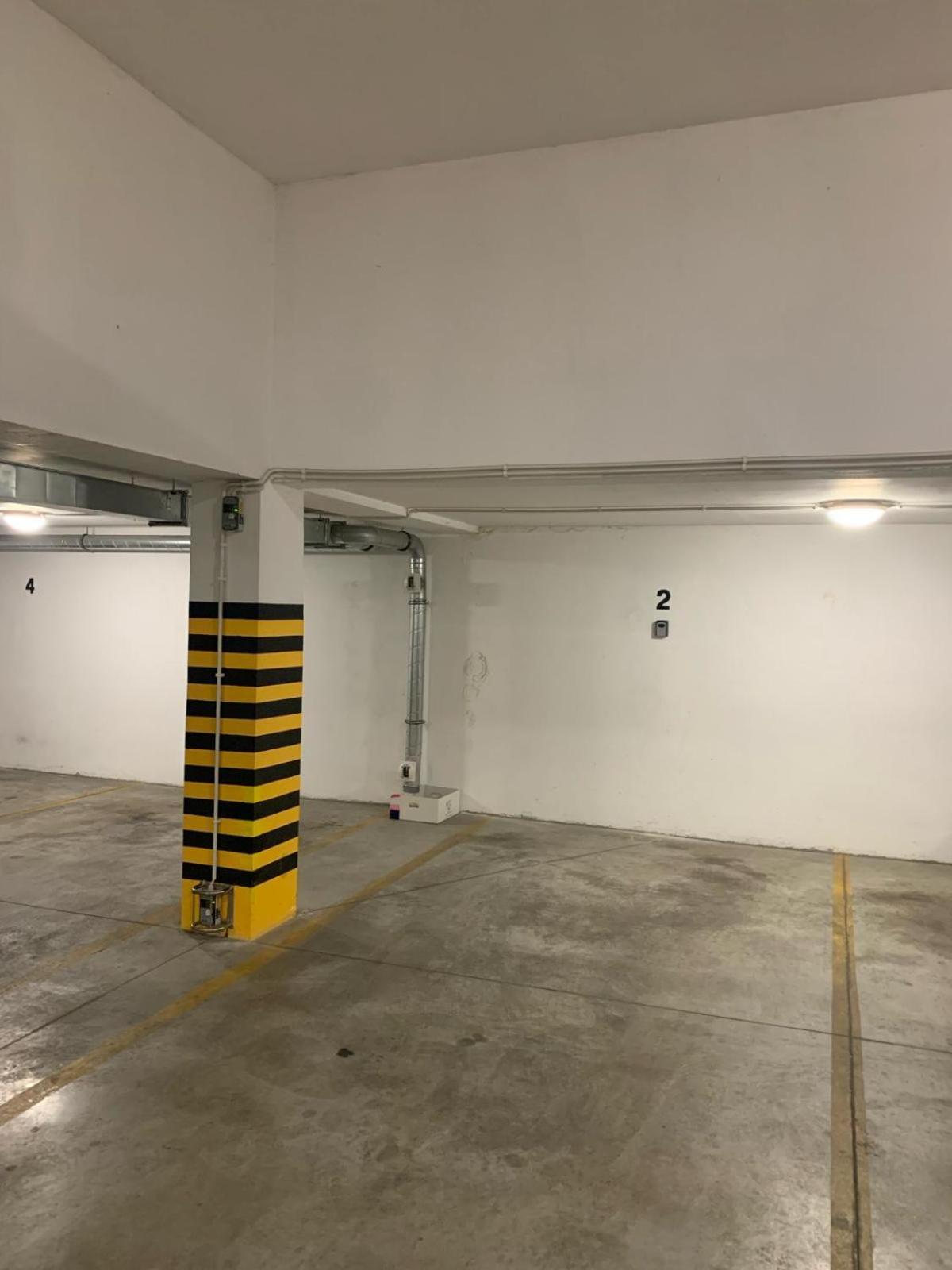 Apartament Pulaskiego Z Garazem ทอรูน ภายนอก รูปภาพ